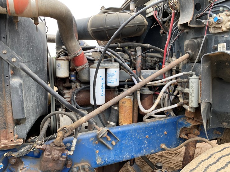 1993-mack-ch613-image-32