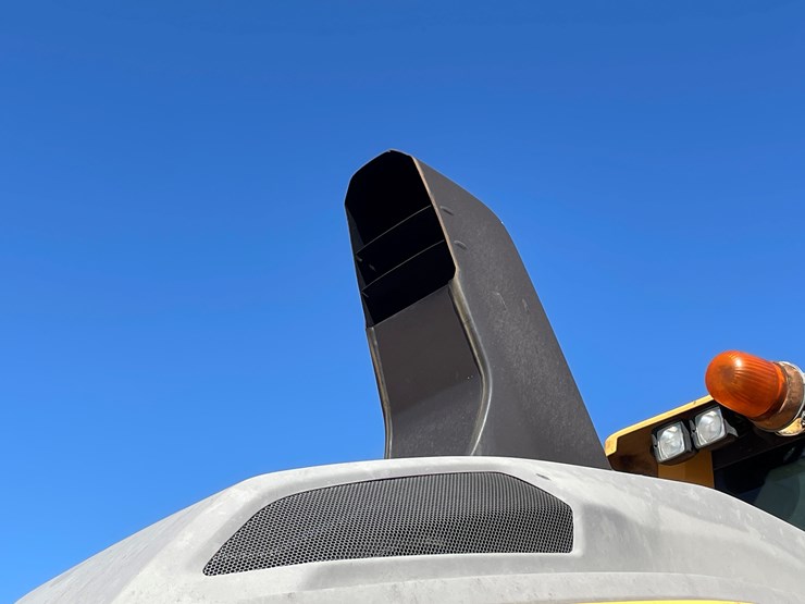 2015-volvo-l70h-image-30