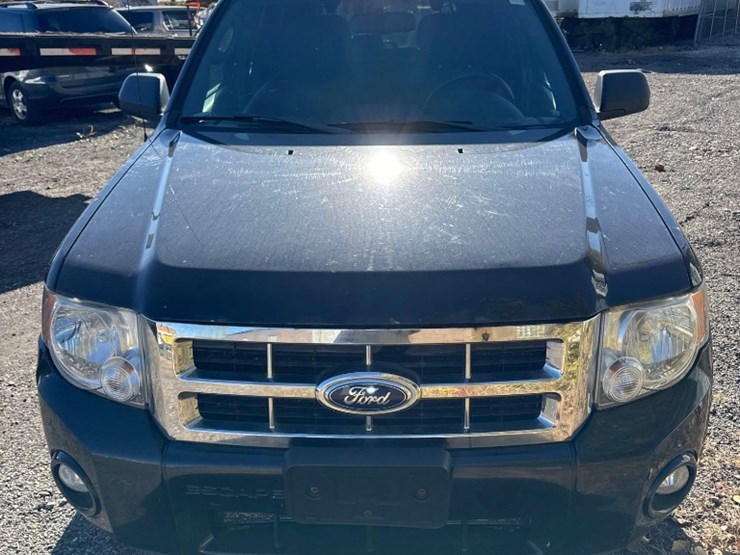 2011-ford-escape-xlt-image-7