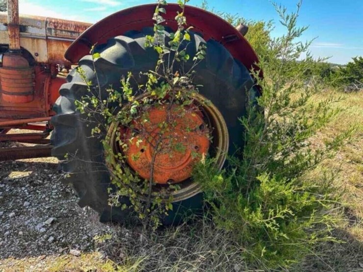 case-930-tractor-w/-8’-blade,-tree-shear-image-9