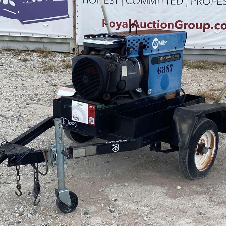 1989 Miller Legend AEAD-200 LE Towable Welder Generator
