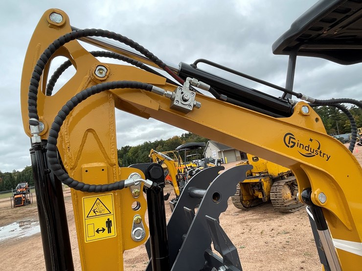 #1799-•-agt-qk18r-mini-excavator-image-15