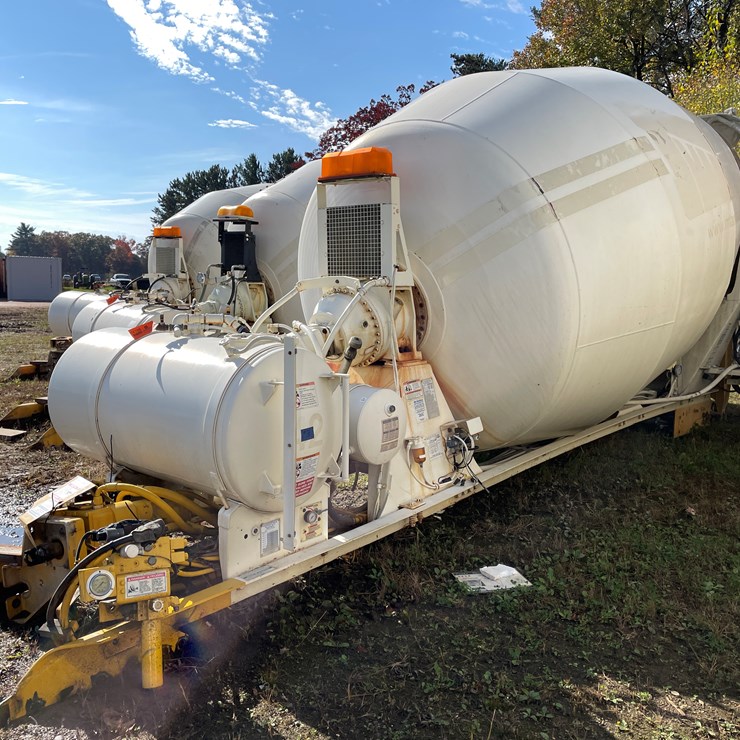 #3373 • McNeilus Cement Mixer Drum with Chutes and Controls