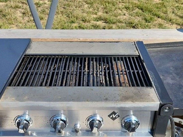 wooden-party-barge-image-16