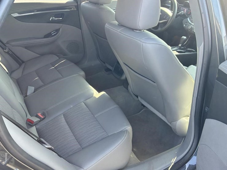 2018-chevrolet-impala-sedan-image-9