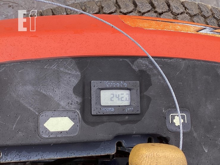 2015-kubota-zd221-image-12