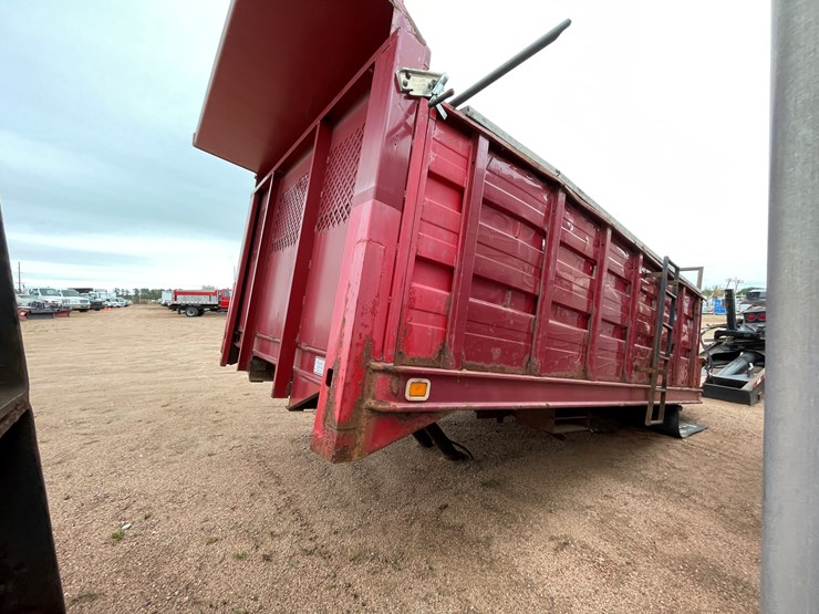 #3192-•-dump-box-take-off-image-4