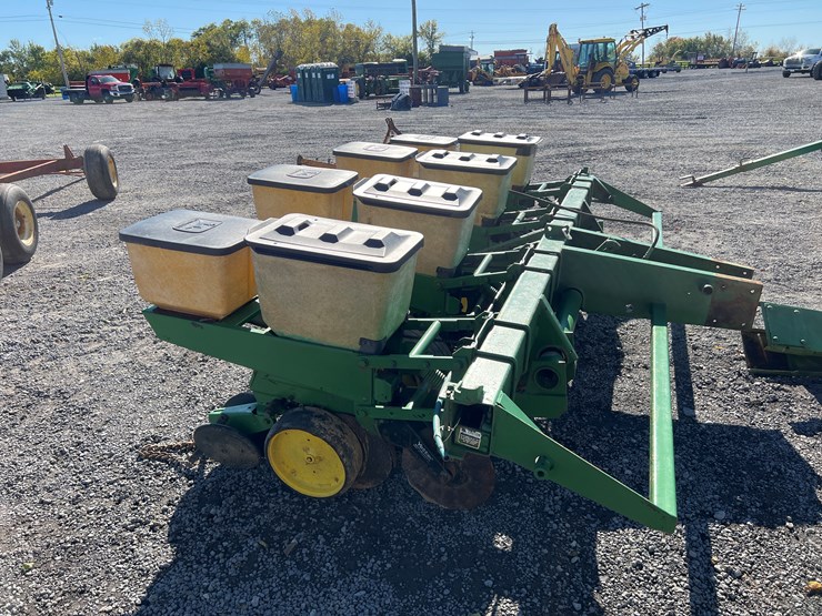 john-deere-7000-image-4