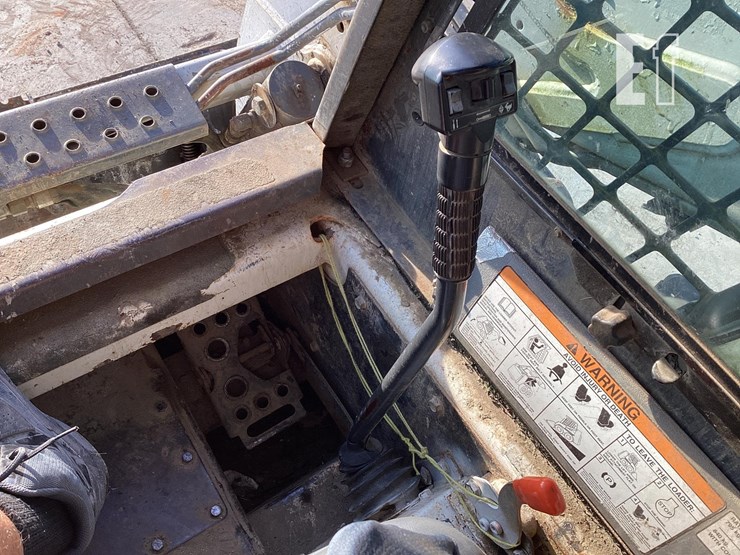 2008-bobcat-s175-image-14