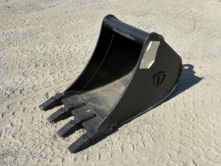 sany-excavator-bucket-w/-teeth-18"-image-1