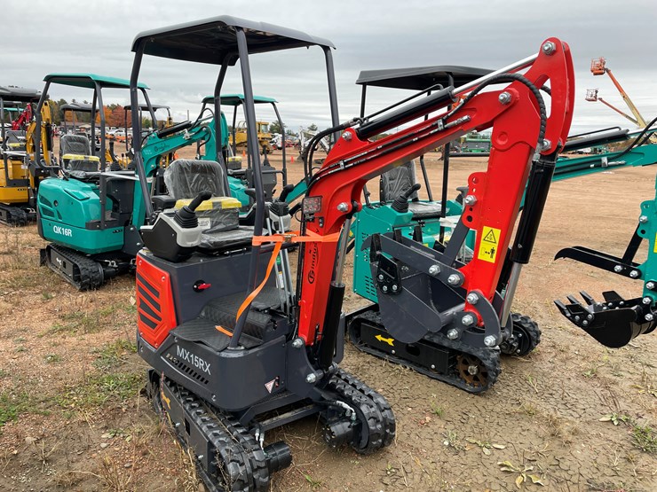 #1689-•-agt-mx15rx-mini-excavator-image-3