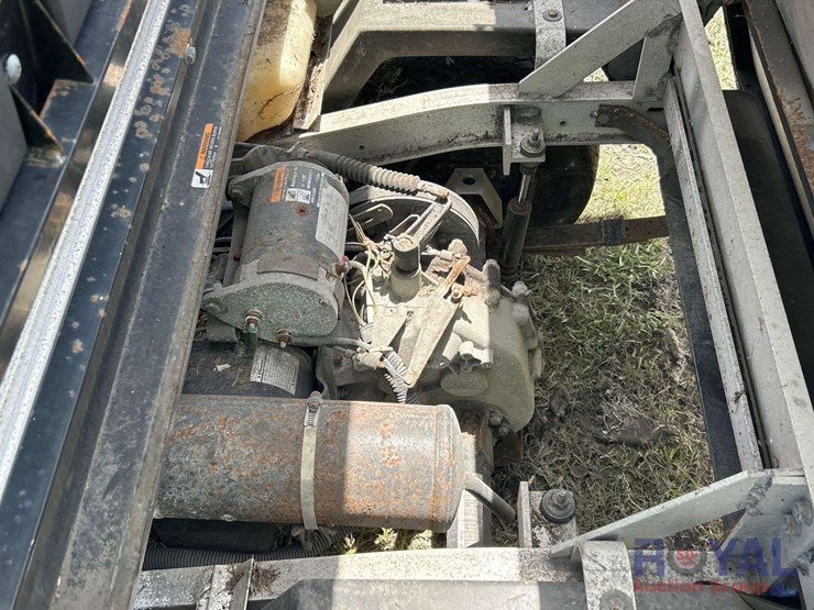 2012-club-car-carryall-1-image-7