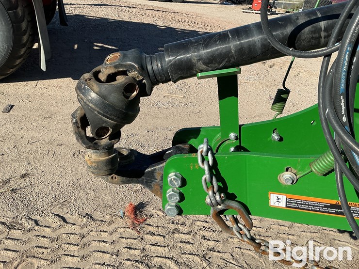 2021-john-deere-l341-image-9