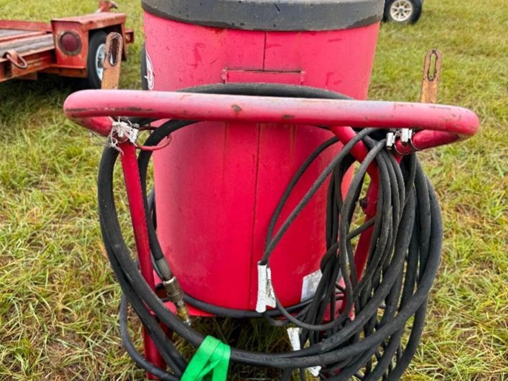 dayton-500-psi-propane-pressure-washer-image-5