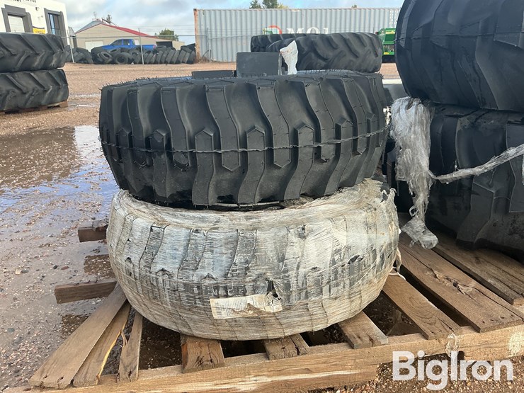 titan-contractor-fwd-12-16.5nhs-tractor-tires-w/brackets-image-1