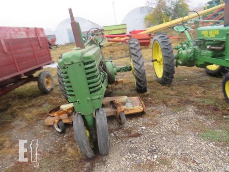 john-deere-b-image-2