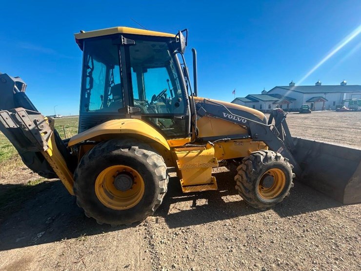 2004-volvo-bl70-image-8