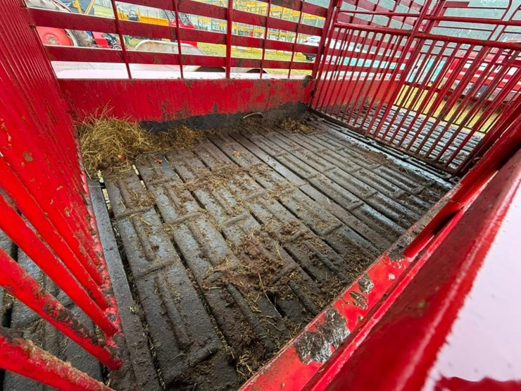 2019-goosneck-trailer-mfg-stock-trailer-image-9