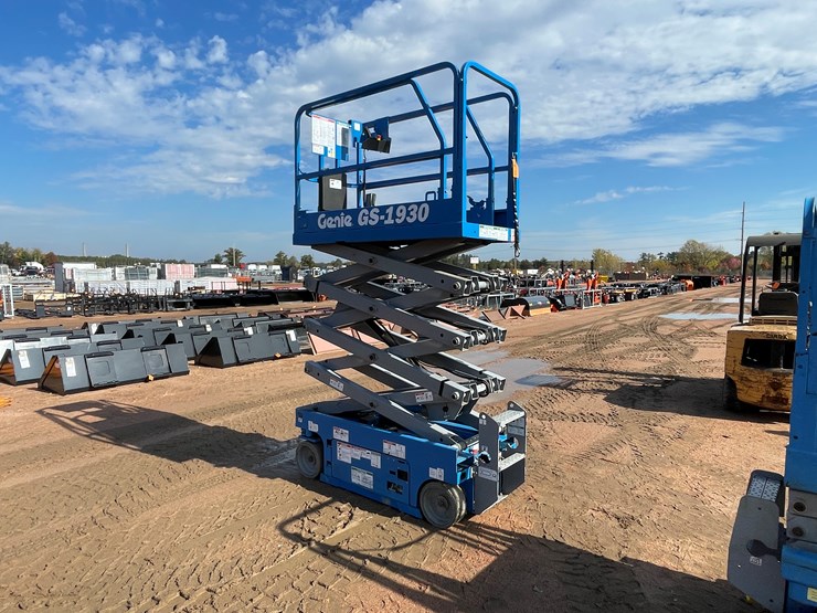 2017-genie-gs1930-image-2