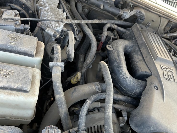 2001-ford-explorer-xlt-image-27