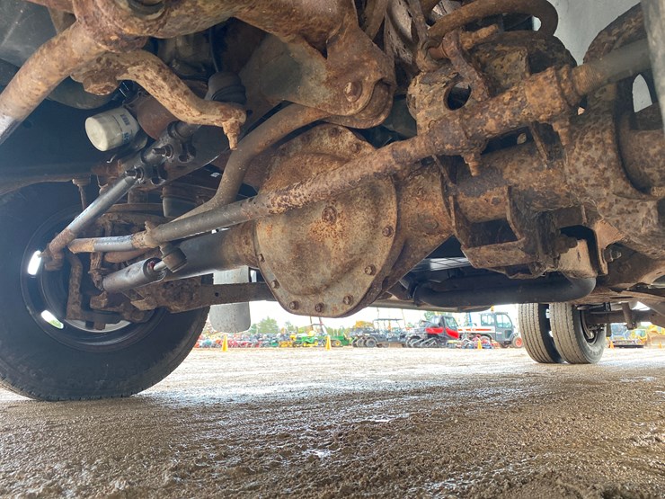 2003-dodge-ram-3500-image-16