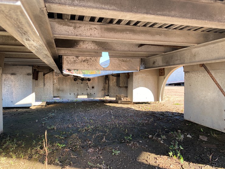 #3338-•-2003-aluma-line-10'-aluminum-pro-haul-gooseneck-flatbed-image-13