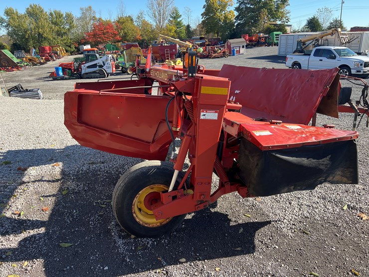 new-holland-1411-image-5