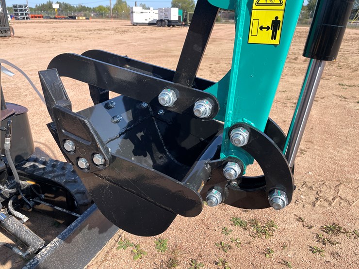 #1699-•-agt-mh12rx-mini-excavator-image-12