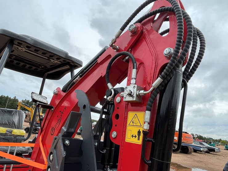 #1792-•-agt-qk20r-mini-excavator-image-28