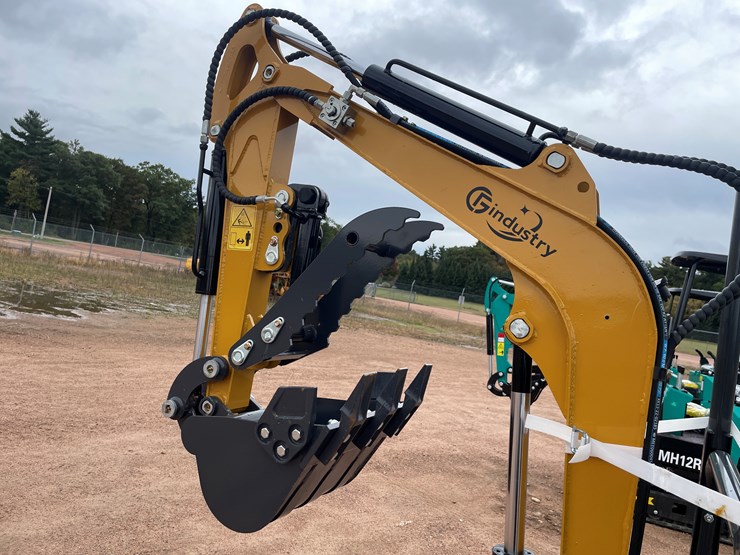 #1795-•-agt-qk18r-mini-excavator-image-16