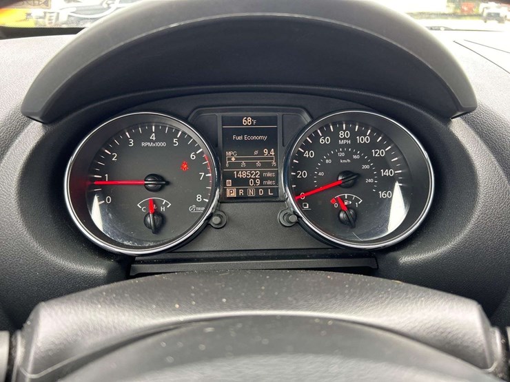 2014-nissan-rogue-image-17