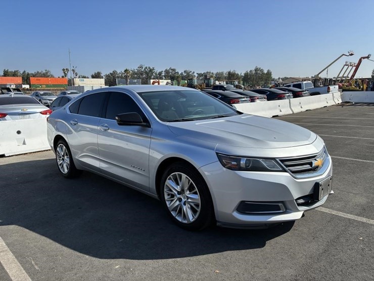 2019-chevrolet-impala-sedan-image-2