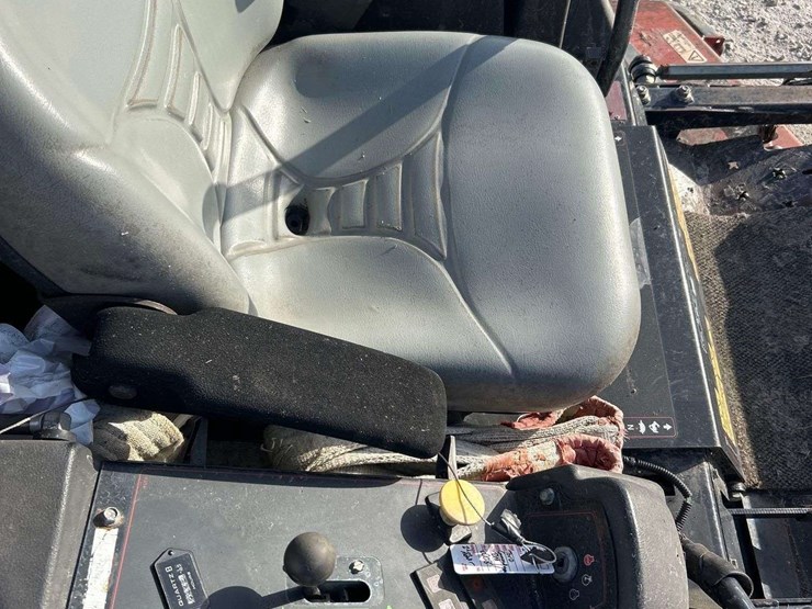 2016-toro-groundsmaster-7200-image-10