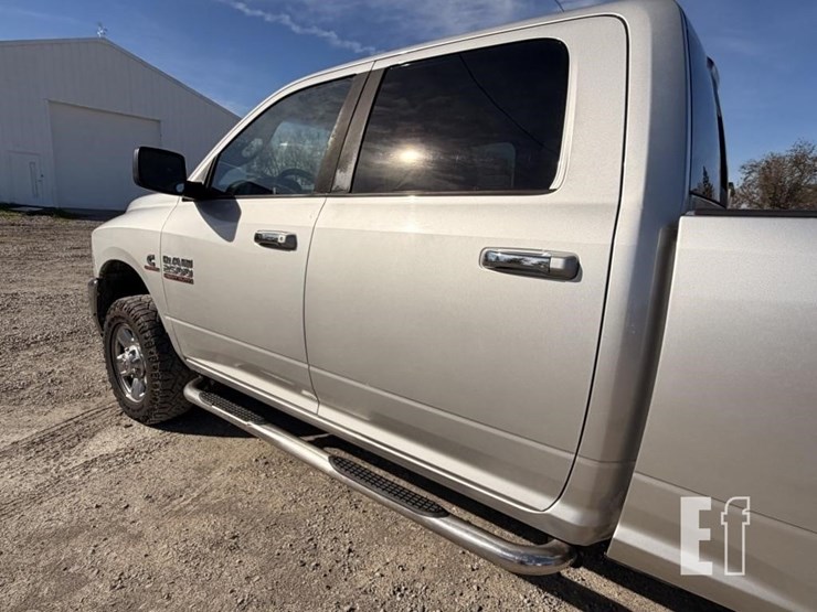 2015-ram-2500-hd-image-9