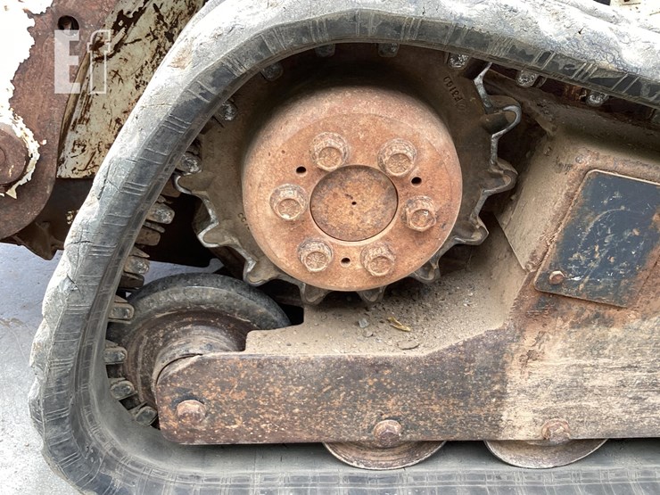 2007-bobcat-t190-image-12