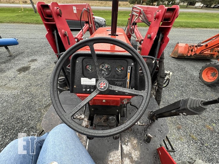 2005-massey-ferguson-491-image-27