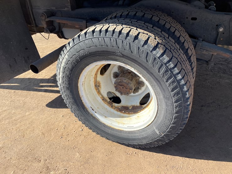 2018-ford-e450-image-16