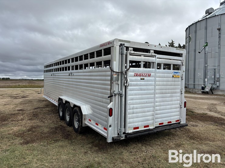2019-travalum-tri/a-aluminum-gooseneck-livestock-trailer-image-7