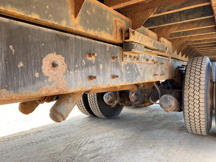 2003-international-7400-image-14