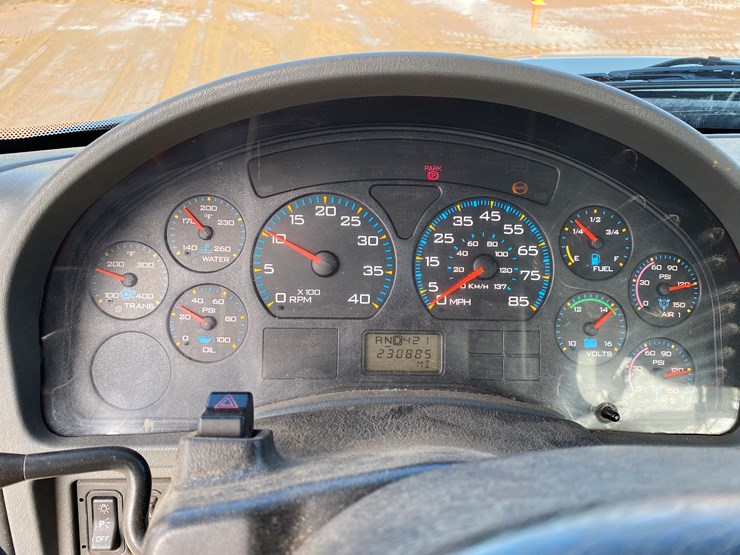 2002-international-4300-sba-image-38