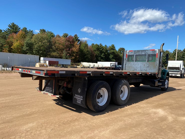 2003-international-7400-image-5