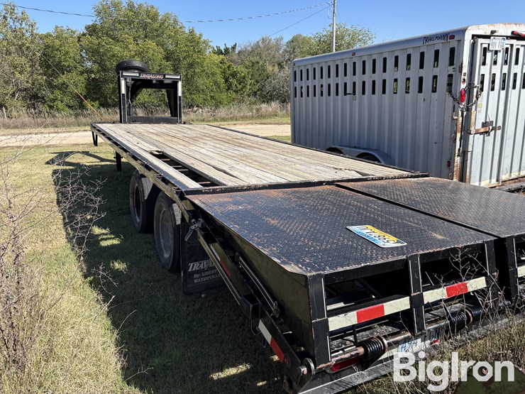 2015-travalong-t/a-gooseneck-flatbed-trailer-image-7