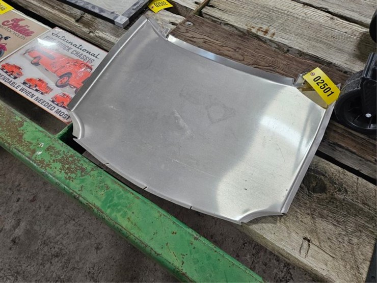 #2501-•-miller-lite-race-car-hood-metal-sign-image-4