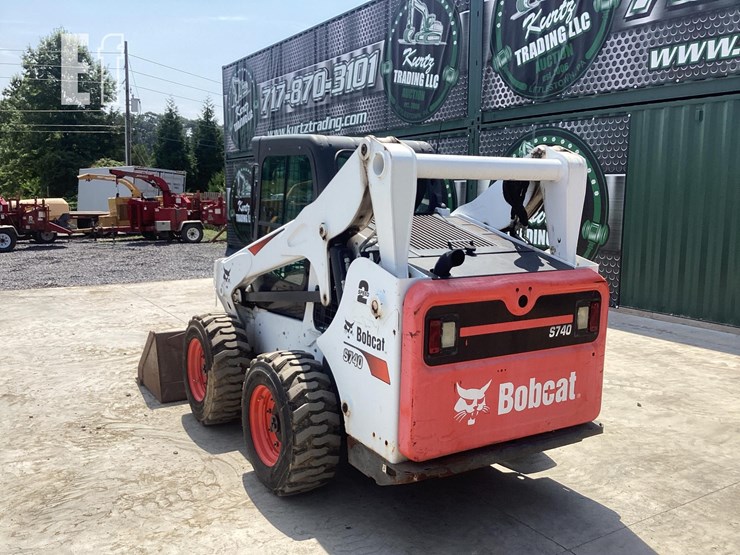 2017-bobcat-s740-image-2