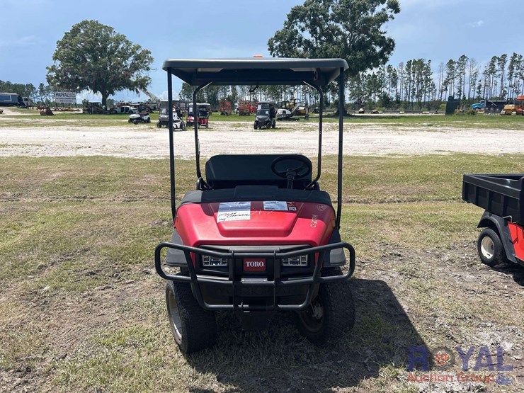 2022-toro-workman-07921-electric-utility-cart-image-9