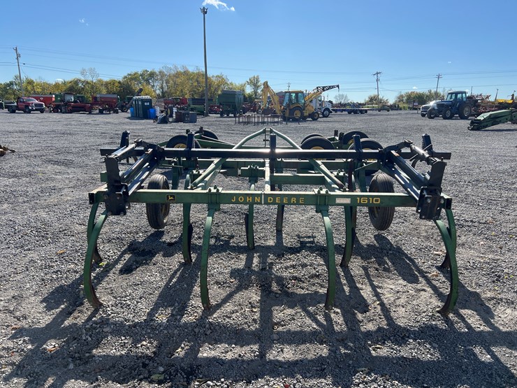 john-deere-1610-image-5