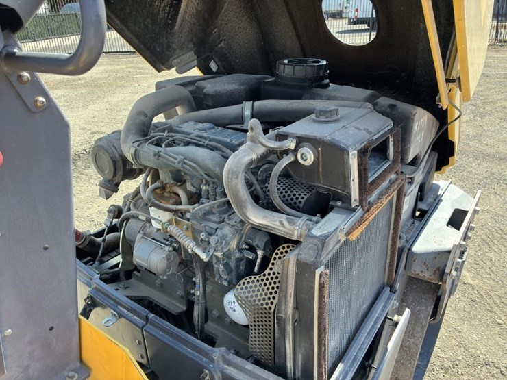 2015-dynapac-cc1200-image-14