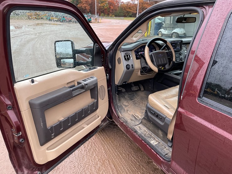 2013-ford-f350-image-22