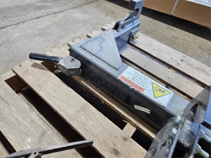 #2514-•-new-wolverine-tr-26-01c-3pt-quick-hitch-image-9