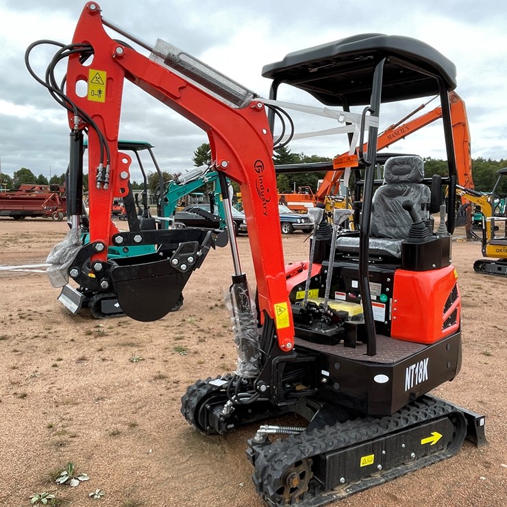 #1785 • AGT NT18K Mini Excavator